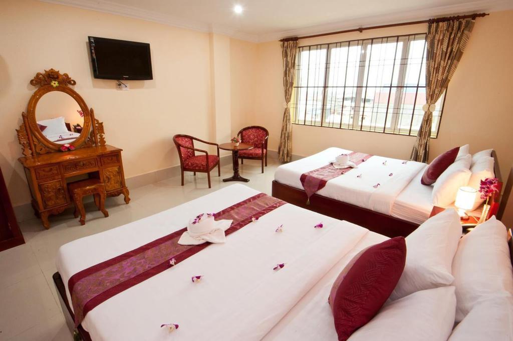 Mittapheap Hotel Kampot Eksteriør billede